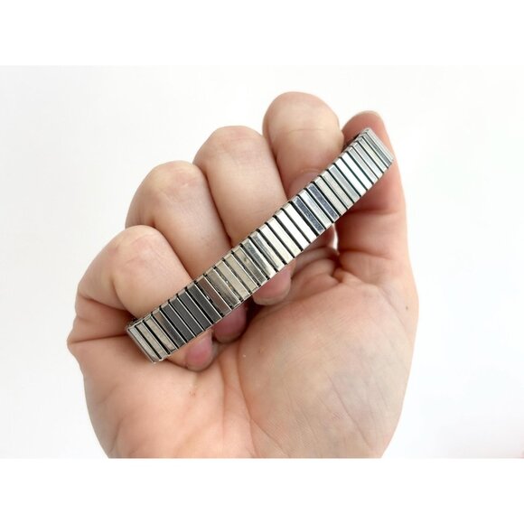 Two Toned Unisex Flexible Elastic Unisex Minimalist Bracelet - Picture 6 of 6